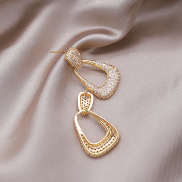 14k gold diamond earrings - Picture 4 of 5